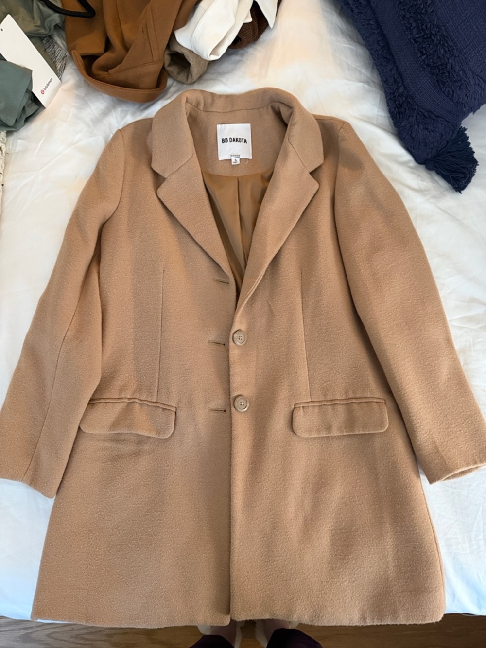 BB Dakota Camel Single-Breasted Trench Coat